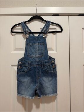 Cat & Jack Kids Denim Short Overalls - Blue Small 6/7